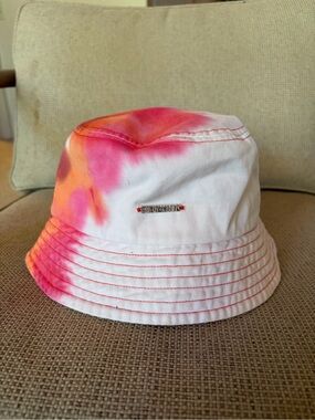 Steve Madden White Tie-Dye Bucket Hat with Pink and Orange Accents